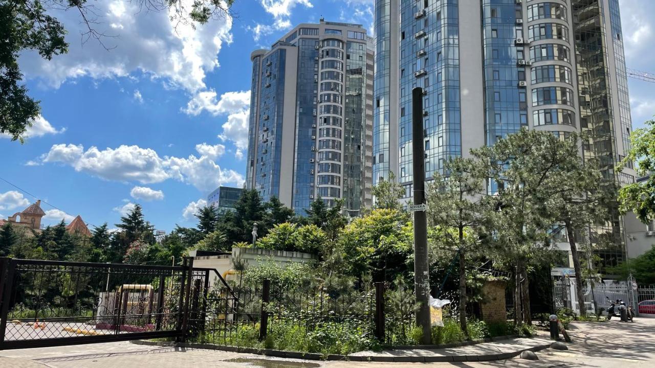 Arkadia Plaza Design Apartment