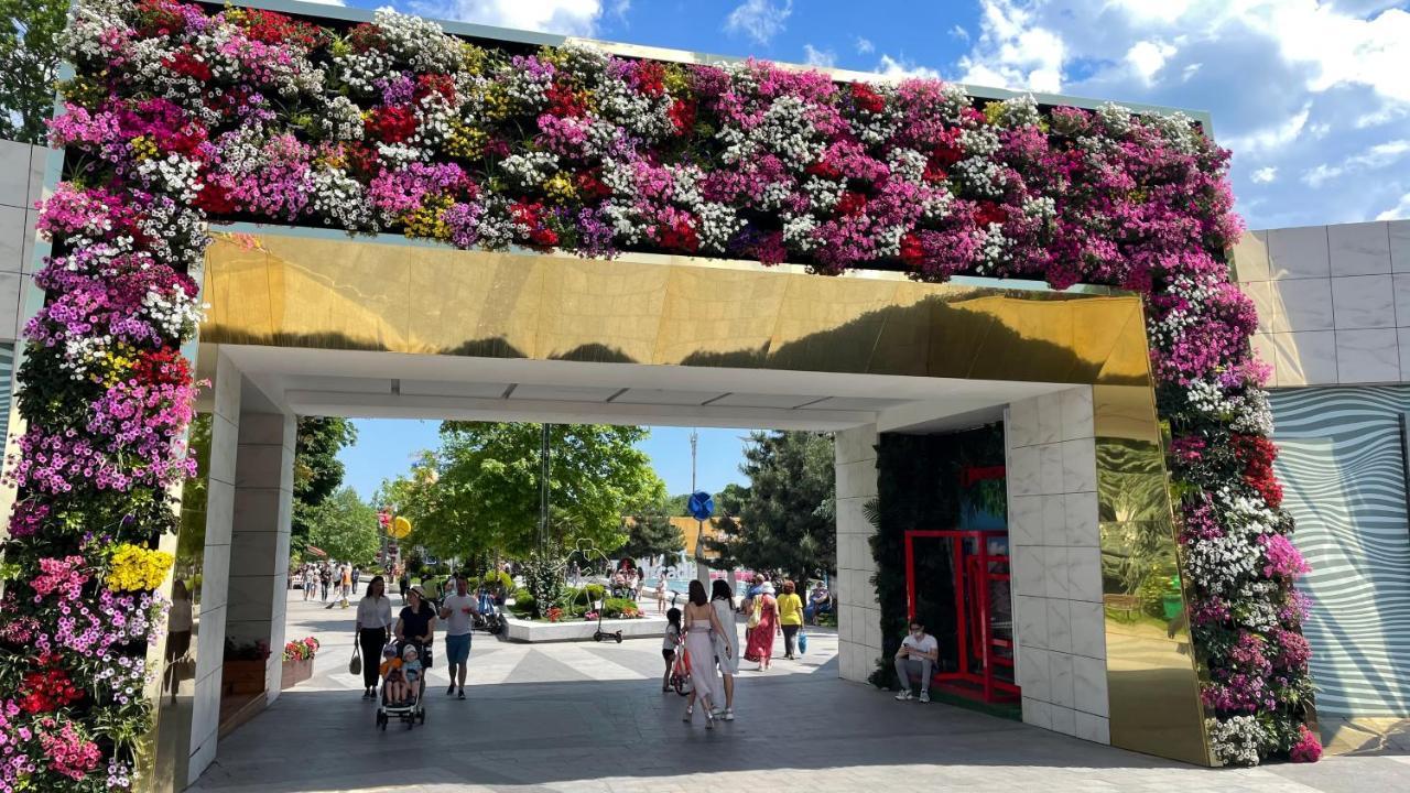 Arkadia Plaza Design